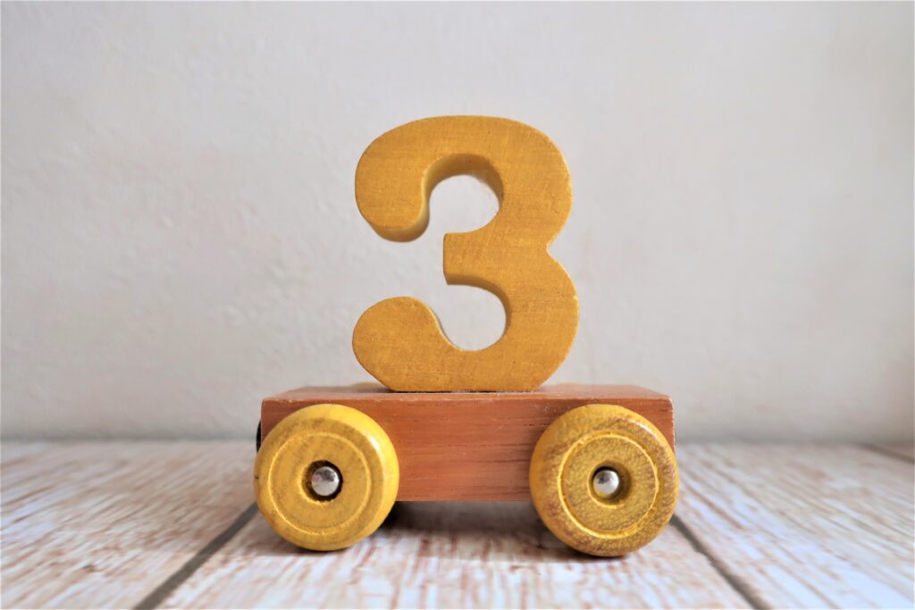 3